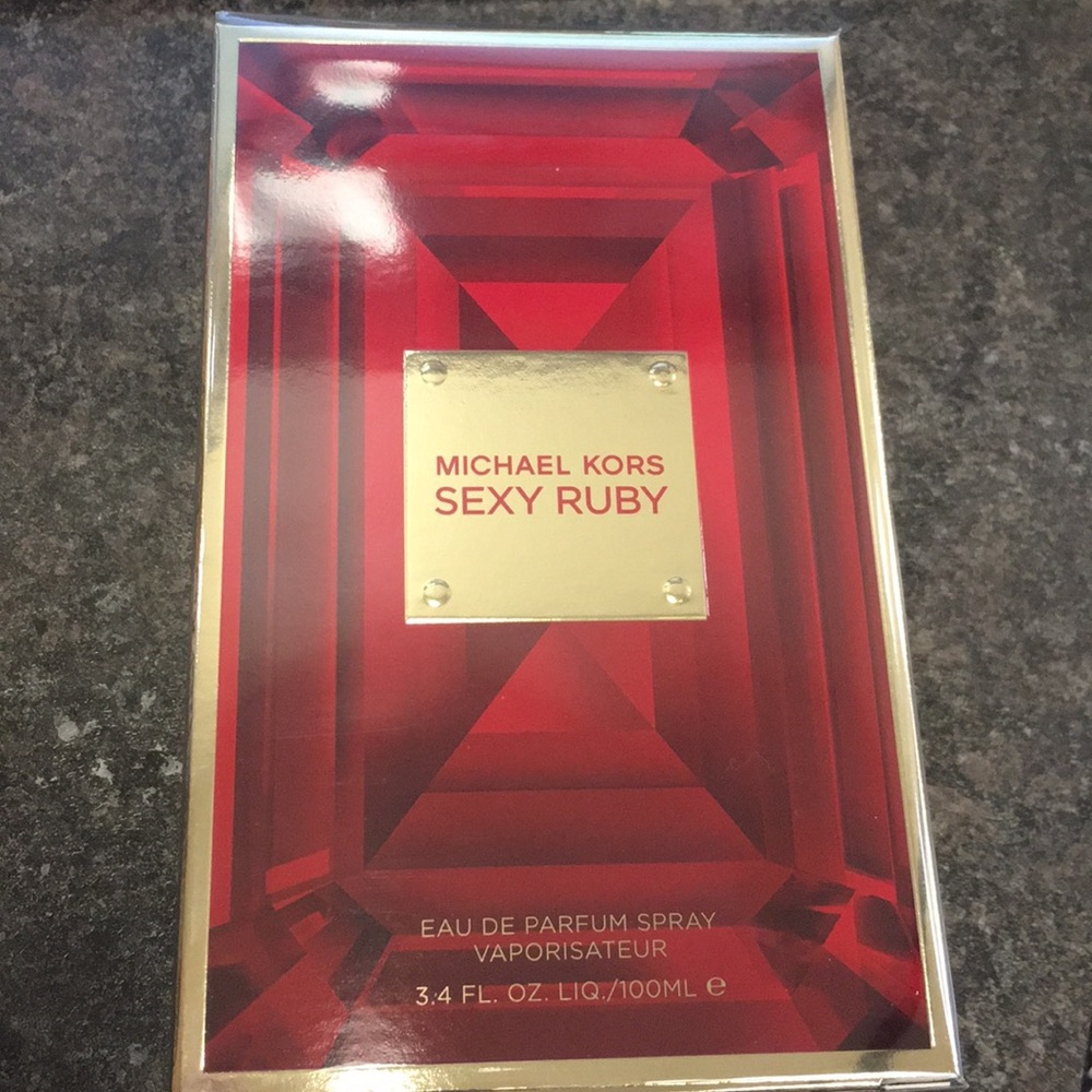 Michael Kors Sexy Ruby